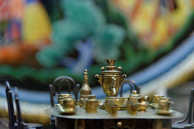 Историческая миниатюра — Редкие антикварные куклы и реплики: воск (фото 3)