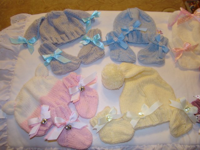 Заболела носочками... вязание для любимых куклят