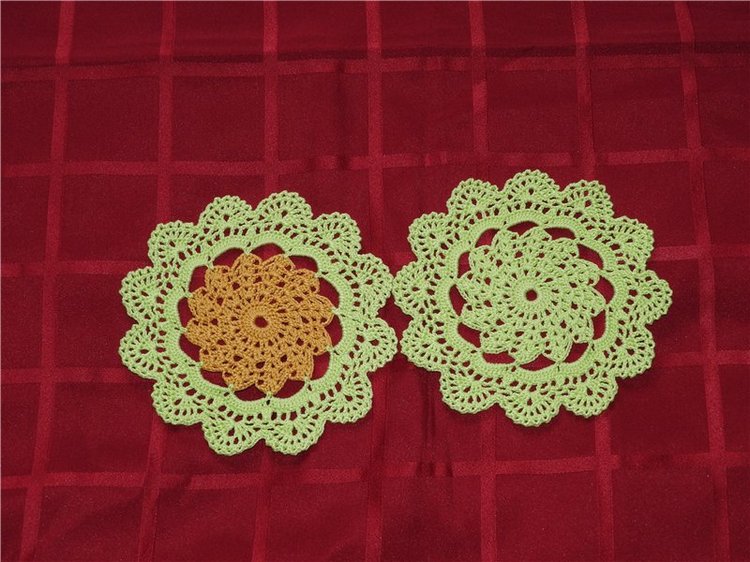 Вязание салфеток – это поистине верх мастерства владения крючком