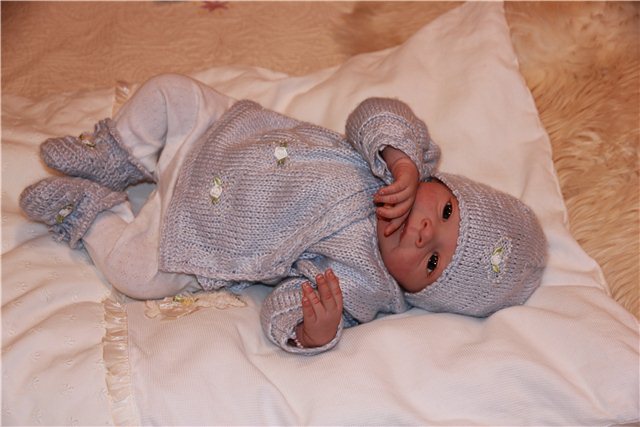 Новая вязалочка от Vesnushka для куколок реборн