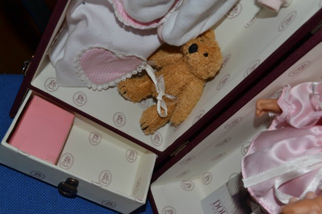 Дом-саквояж для малышки-мулатки от Ли Миддлтон (фото 10)