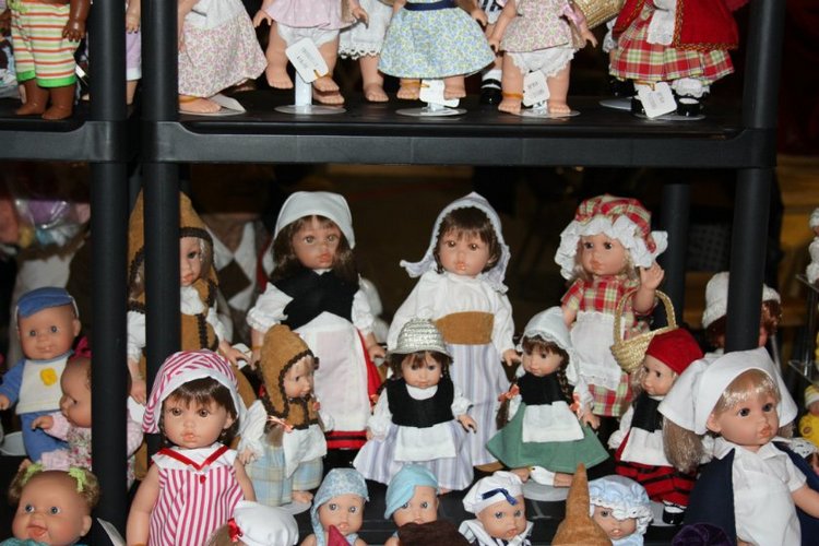 Международная выставка кукол в s'-Hertogenbosch (Den Bosch) в Голландии - 2013. Часть шестая