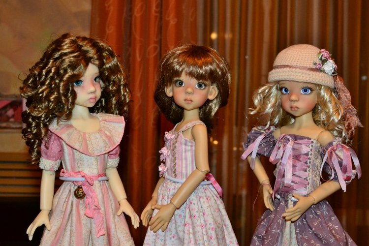 Платья для девчонок. Layla & Layla & Larissa Kaye Wiggs