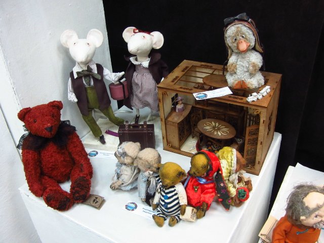 Время кукол 13. Международная выставка коллекционных кукол и мишек Тедди 2014. Продолжение