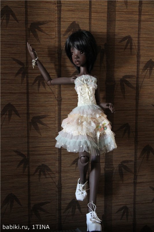 Чёрный бриллиант от Kaye Wiggs