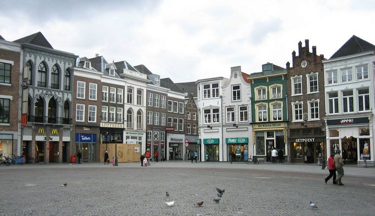 Выставка кукол, мишек Тедди, кукольных домиков и миниатюры в Den Bosch (Нидерланды), 24-25 октября 2015. Poppen & Berenbeurs