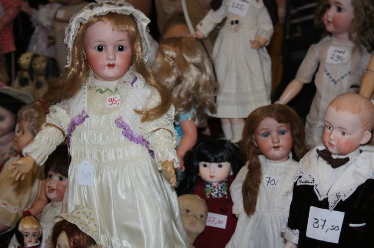 Выставка кукол, мишек тедди, кукольных домиков и миниатюры в Нидерландах 24-25 октября 2015 год. Четвертая часть | Бэйбики Выставка кукол, мишек тедди, кукольных домиков и миниатюры в Нидерландах 24-25 октября 2015 год. Четвертая часть