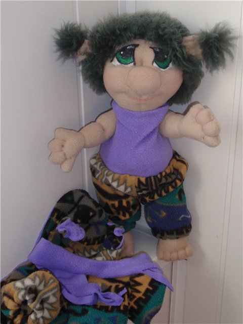 Троллик Кузя и его маленькая сестричка кудряшка Сью. Авторские игрушки Юлии Воздвиженской (фото 5)