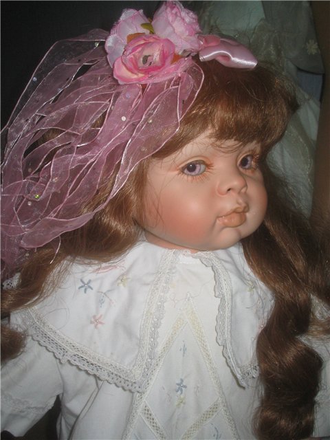 Фарфоровая Фиалочка от Файзох Спанос (фото 2)