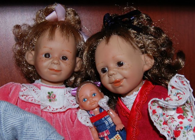 Куклы на полочке — Характерные испанские куклы: пупсы с мимикой (фото 7)