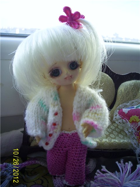 Наряжались, наигрались - и немного показались. Обновки для куклы БЖД