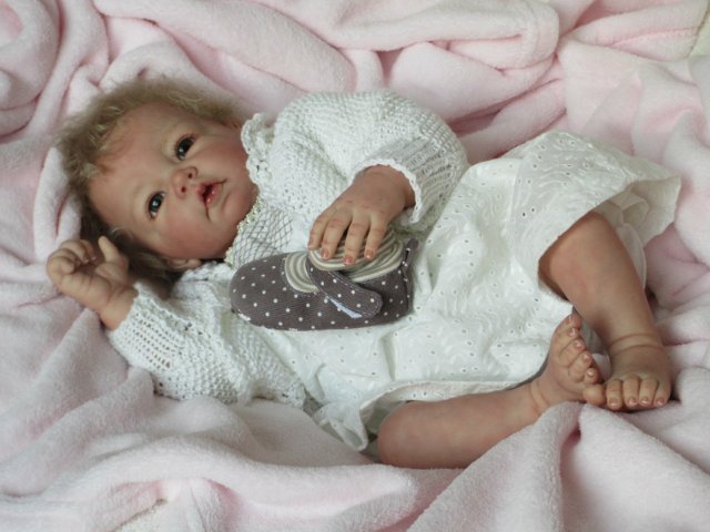 Кукла реборн Luca от Iris Dolls (фото 5)