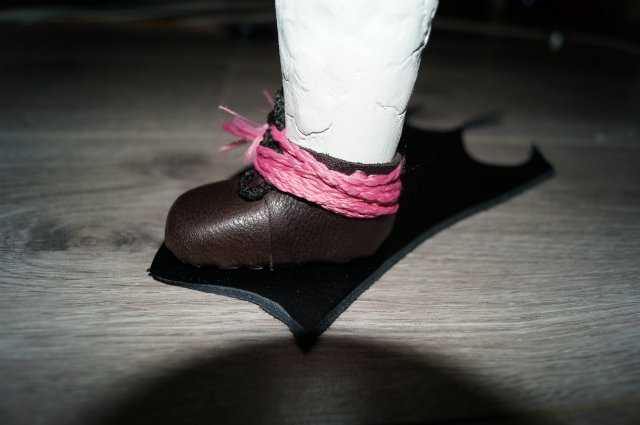 Делаем кожаную обувь для кукол