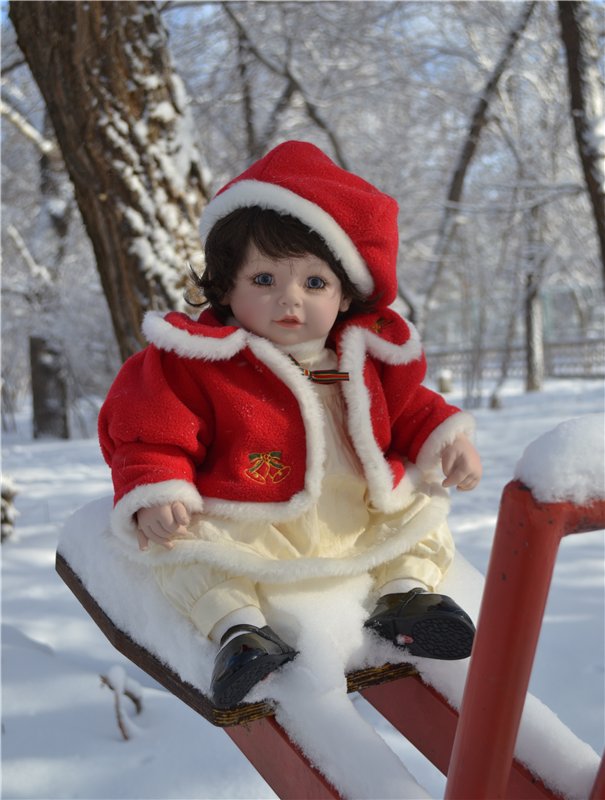 За корзинкой подснежников... Кукла Adora (фото 4)