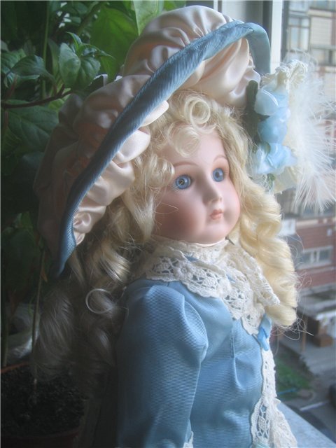 Мэрис Николь