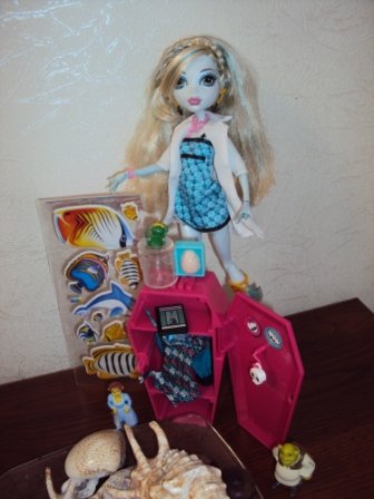 Monster High: Первые фото Лилии ( Lagoona Blue) (фото 4)