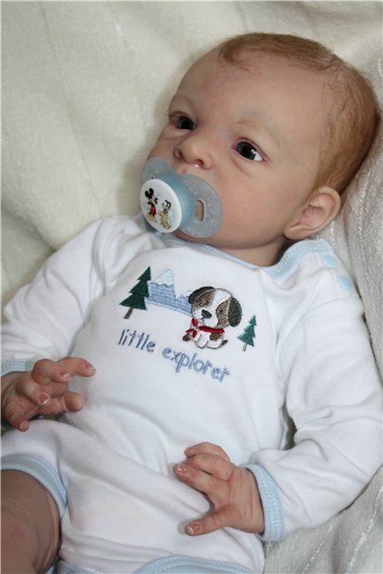 Малыш реборн по имени Эдик (фото 6)