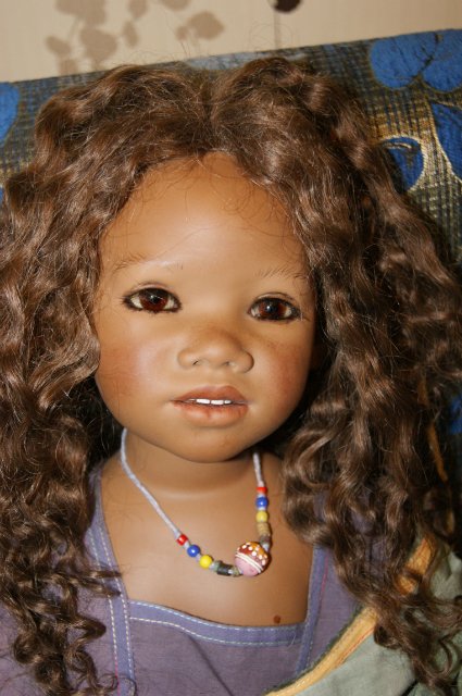 Ниа - африканская принцесса и ее подруги Ивочки сестрички и скромница Марджели