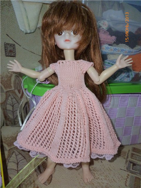 Новый образ платья. Одежда для кукол БЖД своими руками (фото 6)