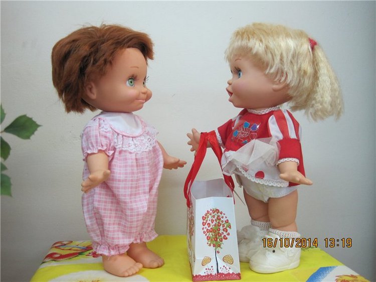 Сестрёнка приехала!!! Шери и Сьюзи - куколки Galoob baby face (фото 7)