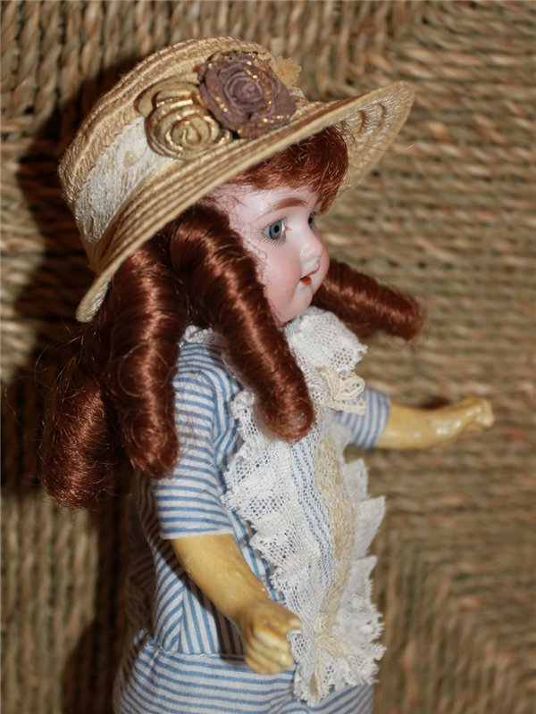 Подарок для антикварной куколки Марсельки (фото 9)