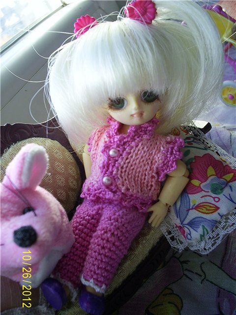 Наряжались, наигрались - и немного показались. Обновки для куклы БЖД