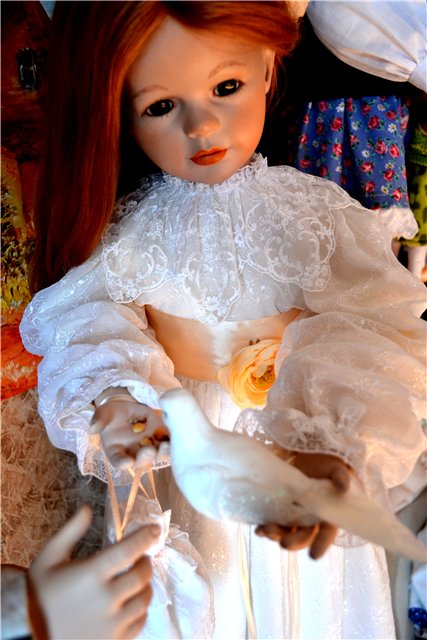 Malena от Vera Scholz и Susi Nissen от John Nissen по мотивам пьессы М. Матерлинка «Синяя Птица»