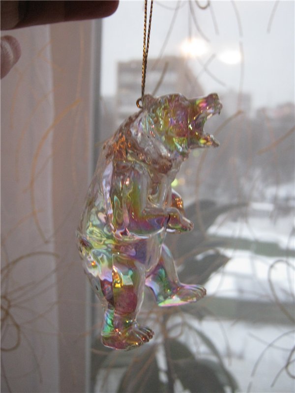 Фигурки изо "льда" (елочные игрушки 21 века)