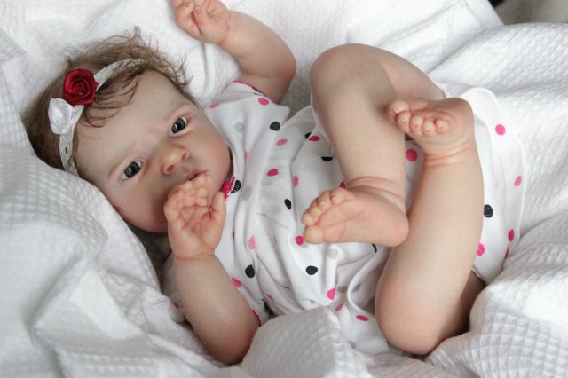 Сама мисс серьезность, кукла реборн Беспаловои Жанны