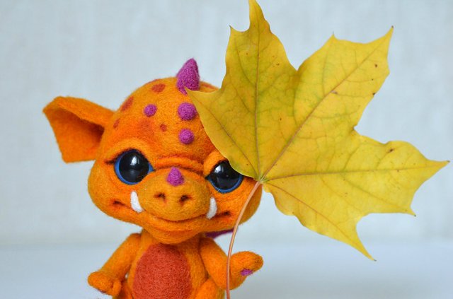 Осенние дракончики. Игрушки валянием из шерсти (фото 2)
