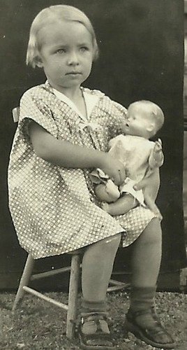 Винтажные детские фотографии с куклами 20-60-х годов 20 века