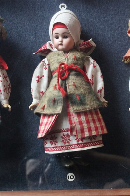 Антикварные куклы в музее барона Штиглица (фото 10)