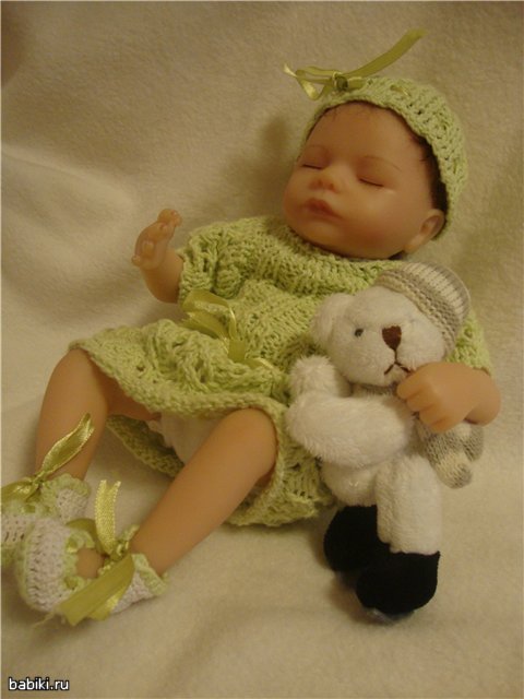 Маленькая Тина готова к Зимним праздникам! Кукла от Ashton Drake