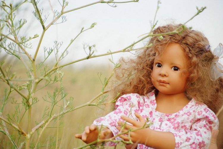 Антония на прогулке