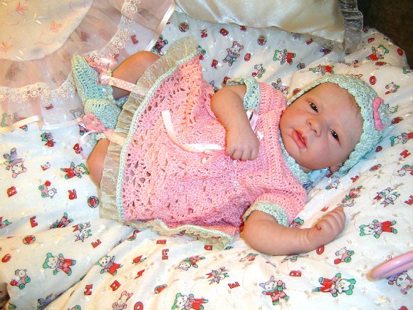 В ожидание весны.Кукольные наряды моих девочек