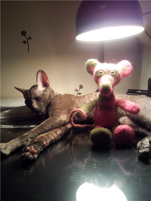 То ли мышка, то ли мишка. Валяние из шерсти (фото 3)