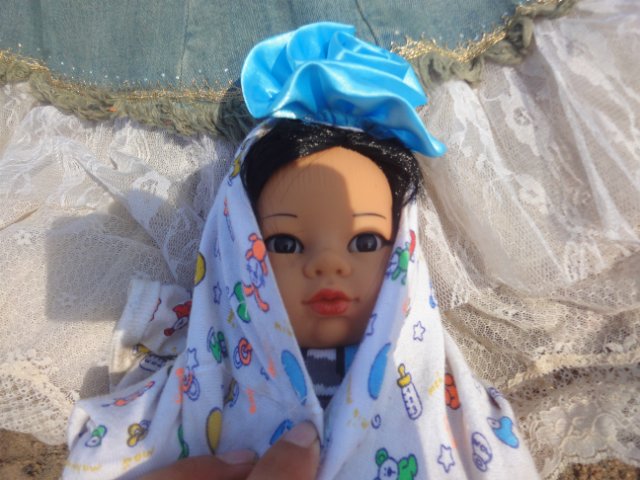 Танюшка на пляже. Кукла из Испании фирмы Rauber