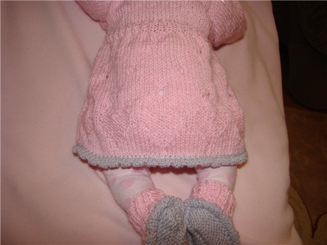Сердечки для моей зайки.Вязанная одежда для кукол | Бэйбики Сердечки для моей зайки.Вязанная одежда для кукол (фото 9)