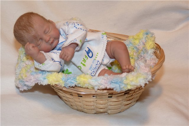 Малышки от Иришки. Куколки из полимерной глины Ирины Савостиной