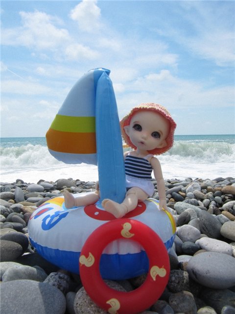 Майка на море. PukiFee Ante BJD