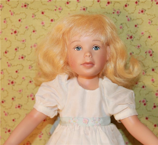 Holly от MaryAnne Oldenburg. Нашла статью о создателе кукол! В комментах (фото 6)