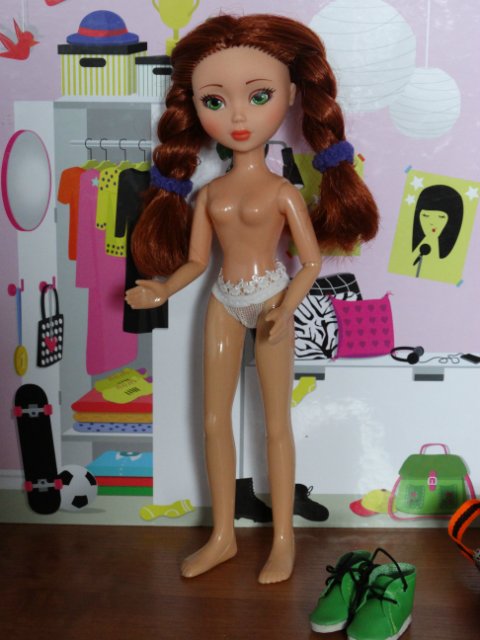 Новая куколка и её рыжие подружки (фото 5)