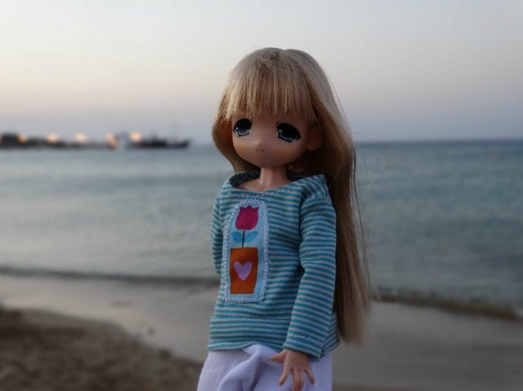 Девочки мамачап на Средиземном море (фото 5)