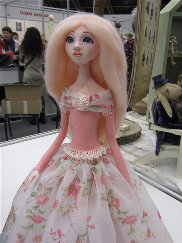 Расскажи, Снегурочка, где была? - На Тишинке я была, Вас я в гости позвала. Выставка - Международный Салон кукол 2016 | Бэйбики Расскажи, Снегурочка, где была? - На Тишинке я была, Вас я в гости позвала. Выставка - Международный Салон кукол 2016