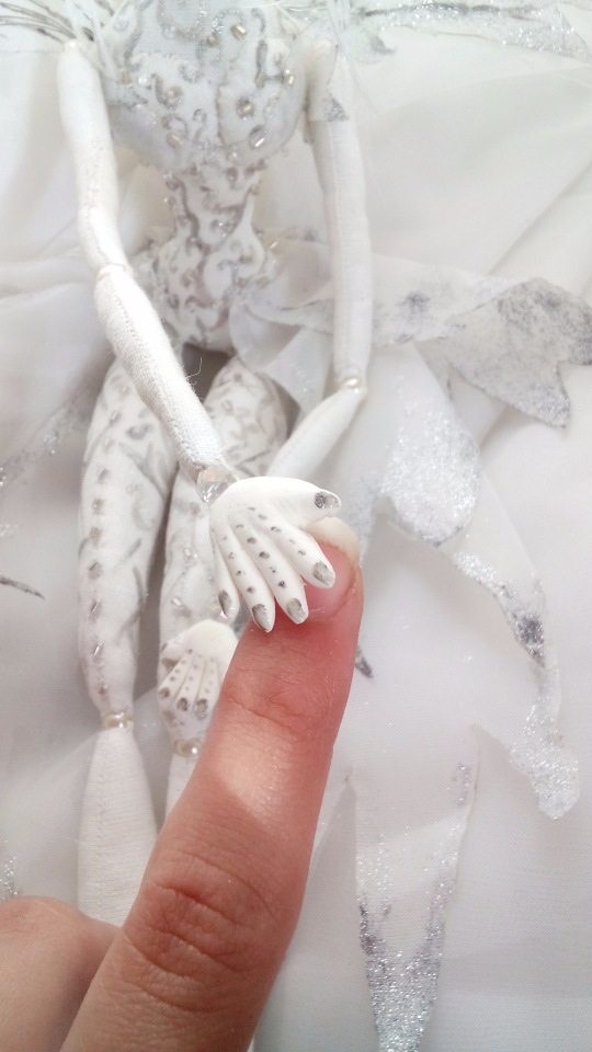 Коллекция кукол "Свет и Тень Хрустального Озера": Осколок Льда (фото 10)